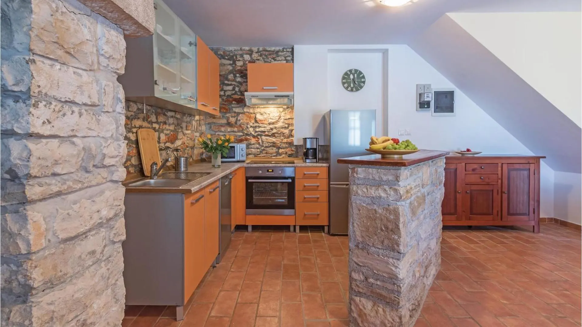 Beautiful Home In Liznjan With Ethernet Internet Croatia